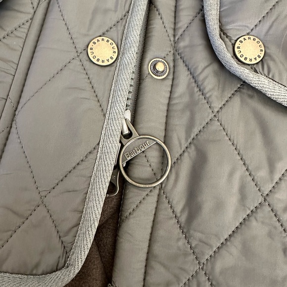 Barbour Olive Calvary Gillet Vest - Picture 5 of 9